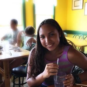 Meet your Posher, Carmella